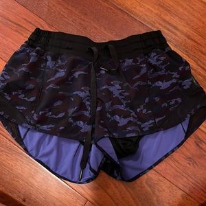 Lululemon hotty hot shorts